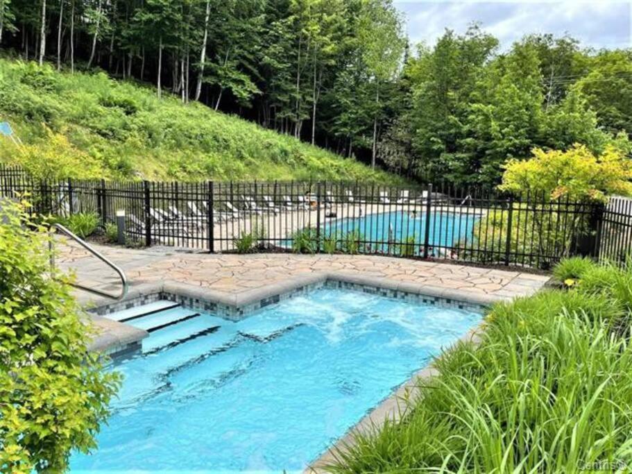 Studio 104 Mont -Tremblant ภายนอก รูปภาพ